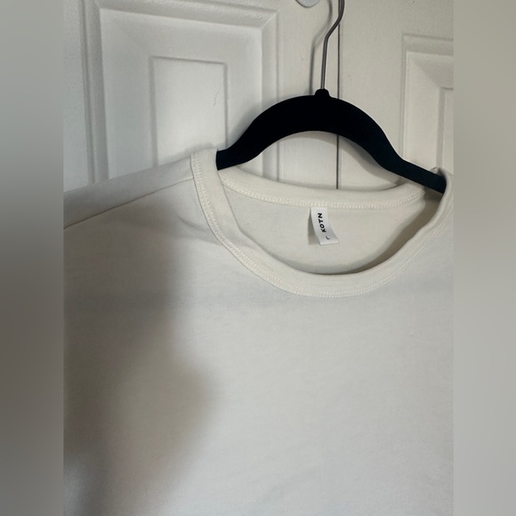 Kotn woman’s heavy weight cropped T - Picture 7 of 10